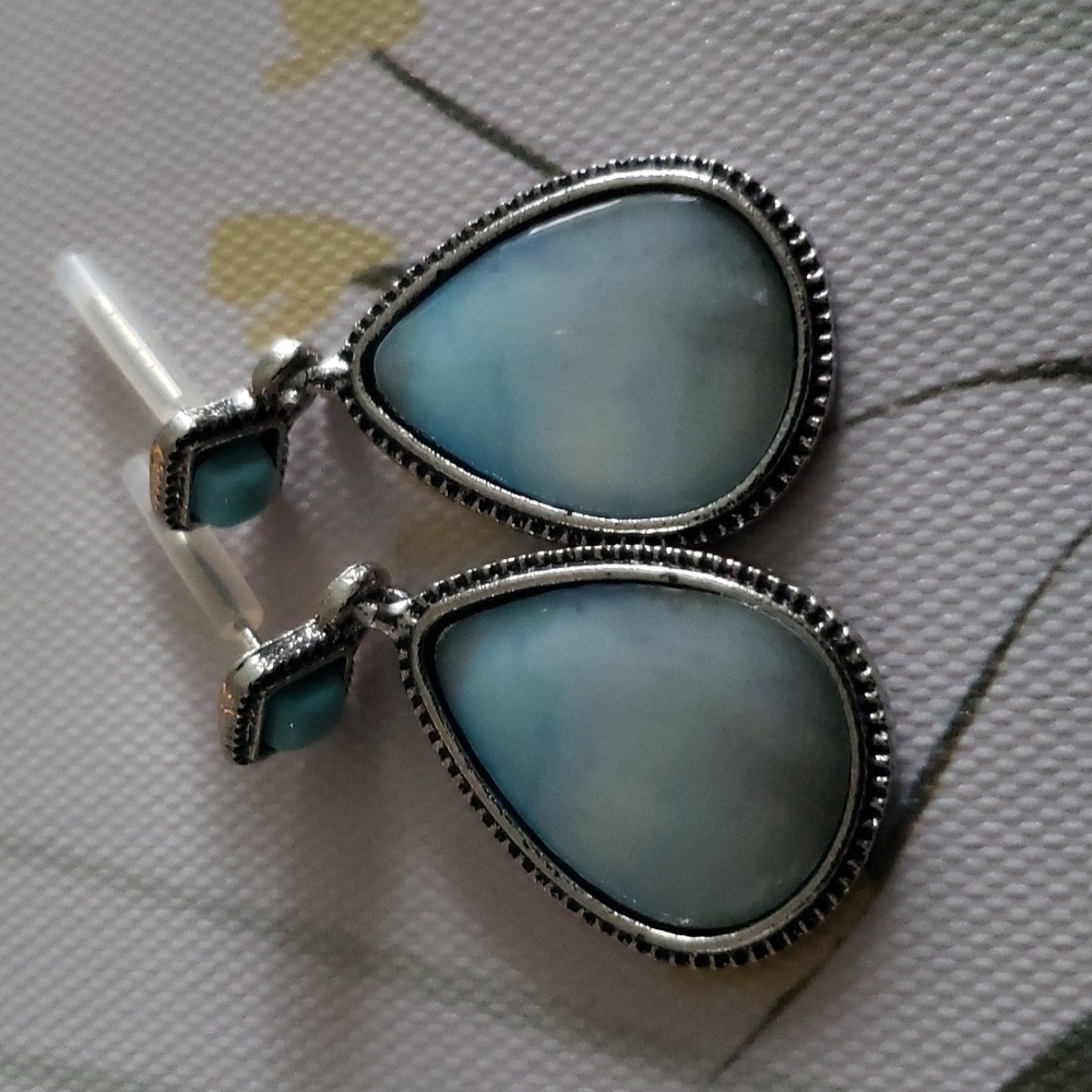 Bohemian Alloy Water Drop Earrings. New